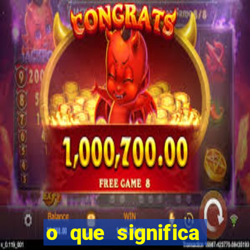 o que significa encontrar um passarinho morto em casa