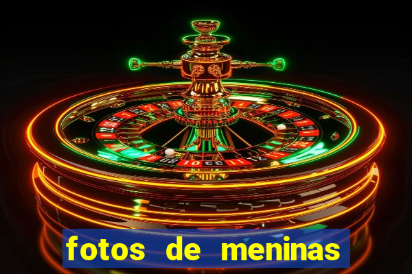 fotos de meninas fake no espelho