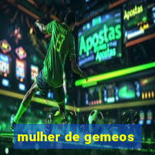 mulher de gemeos