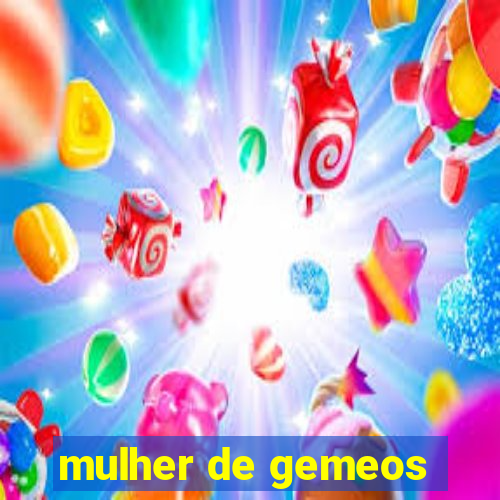 mulher de gemeos
